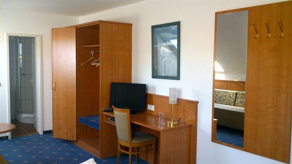 Hotel Kaiserhof Лерте Экстерьер фото